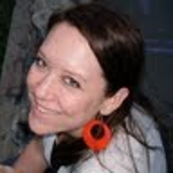 Meet your Posher, Elena - Picture 1 of 1